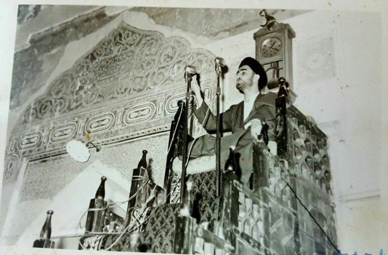 برای مبارزه فامیلی ام را تغییر دادم / تبریک سال نو با عکس امام به سروان رژیم پهلوی