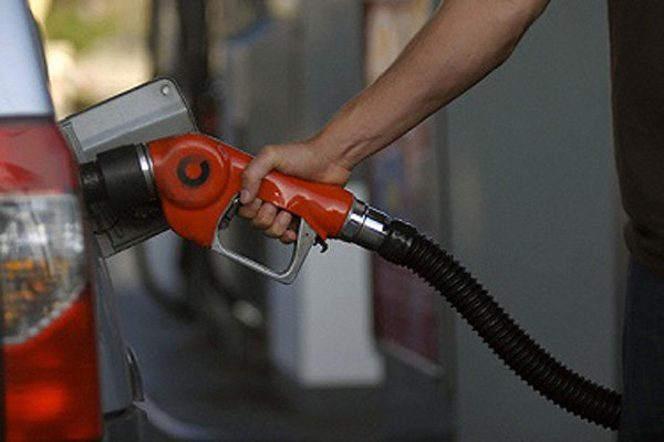مصرف بنزین در گیلان ۳۳۰ میلیون لیتر کاهش یافت