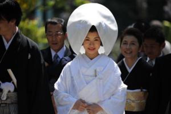 چرا ژاپنی ها تمایلی به ازدواج ندارند؟!