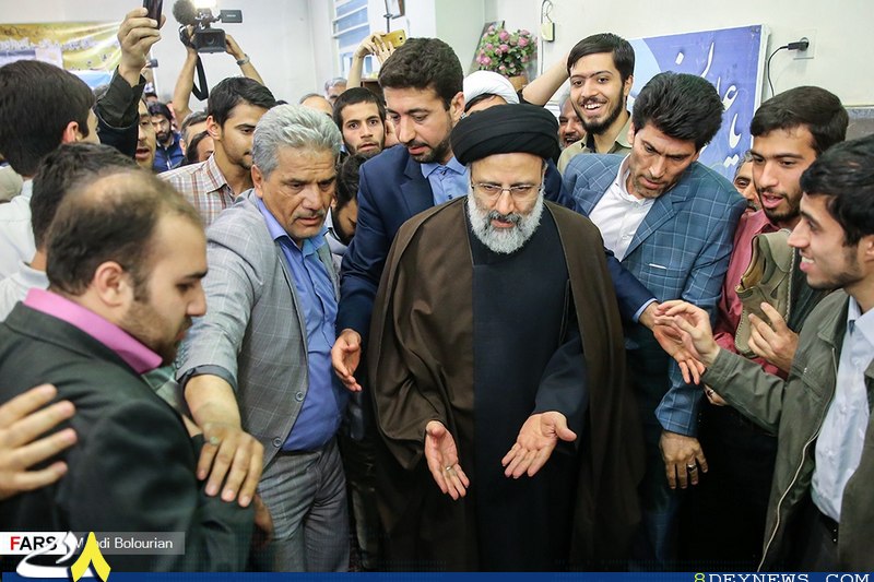 تصاویر سخنرانی رئیسی در مسجد حوری تهران
