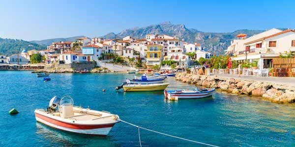 سفری خاطره انگیز به قبرس و یونان در تور تابستان