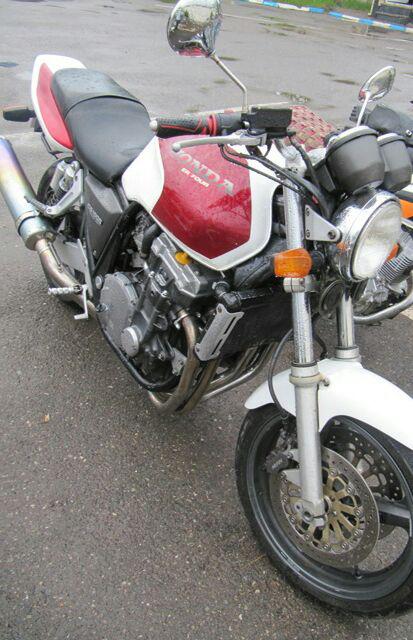 کشف ۷ دستگاه موتور سیکلت سرقتی در لاهیجان