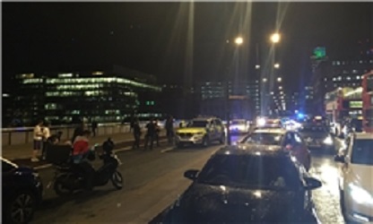 شبی پر از حوادث تروریستی برای «لندن»/ حمله با چاقو پس از زیر گرفتن مردم