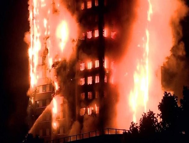 فیلم/ آتش‌سوزی مهیب در برجی مسلمان‌نشین در لندن
