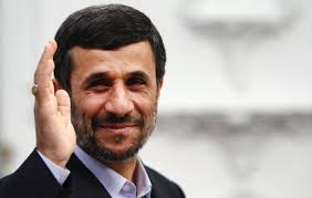 احمدی نژاد وارد گیلان شد + تصاویر
