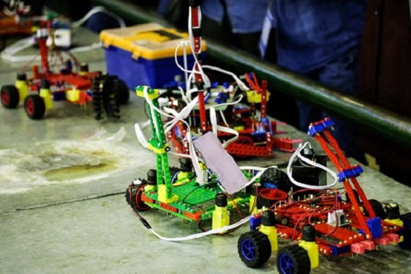 مسابقات استانی «رباتیک» در فومن برگزار می شود