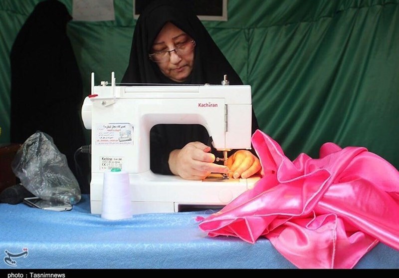 نمایشگاه “حجاب و عفاف” در پیاده راه فرهنگی رشت برگزار شد + تصاویر