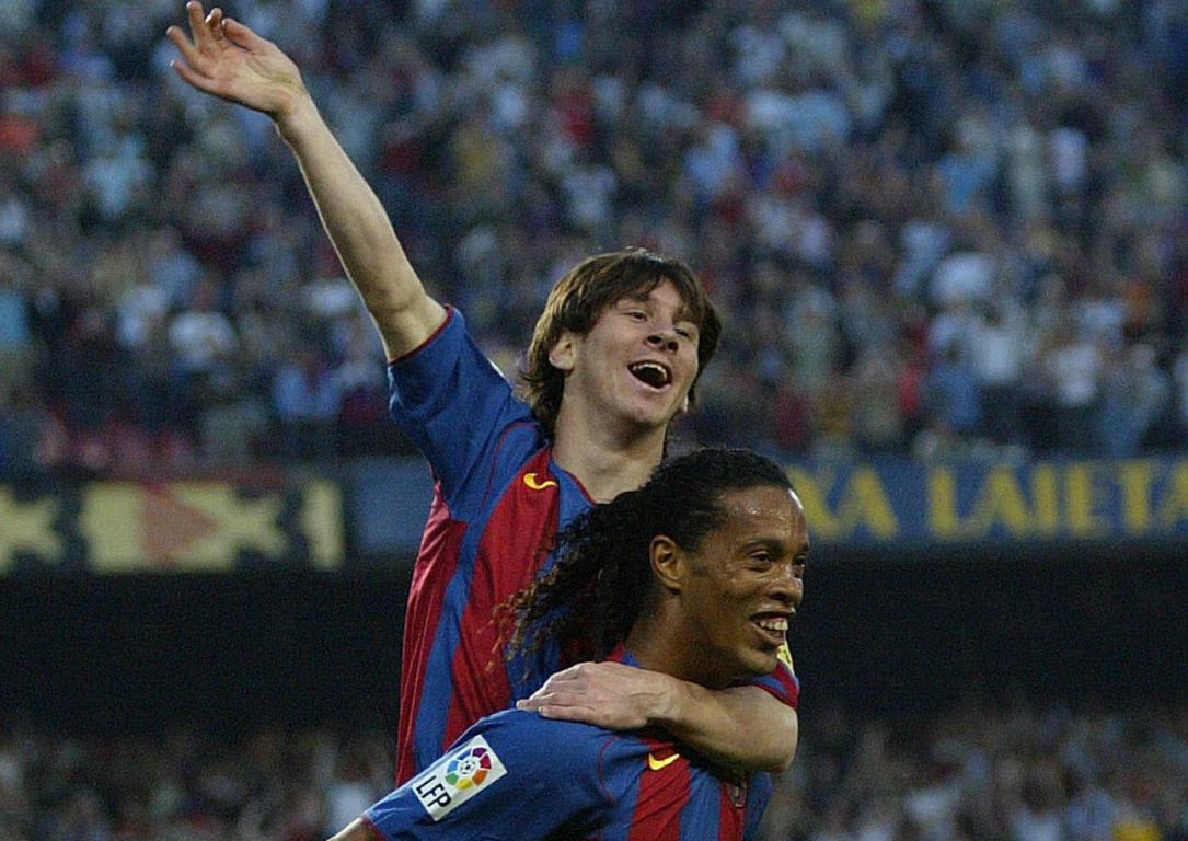 هفده سال از روزی که لیونل مسی به بارسلونا آمد، گذشت