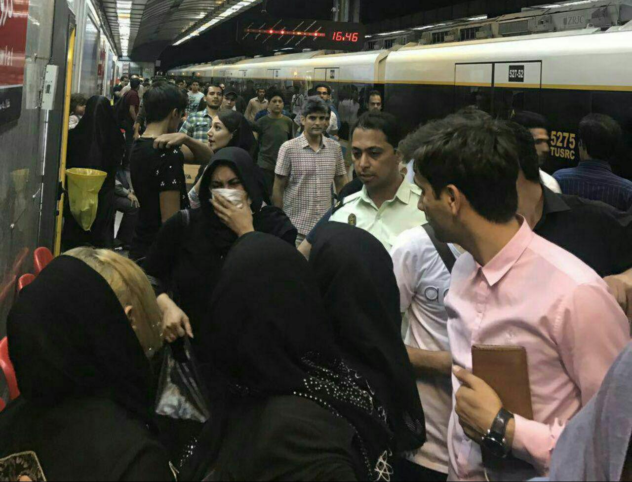 خودکشی در ایستگاه مترو دروازه دولت تهران
