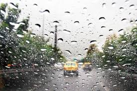 کاهش دما همراه با بارندگی و وزش باد درراه گیلان