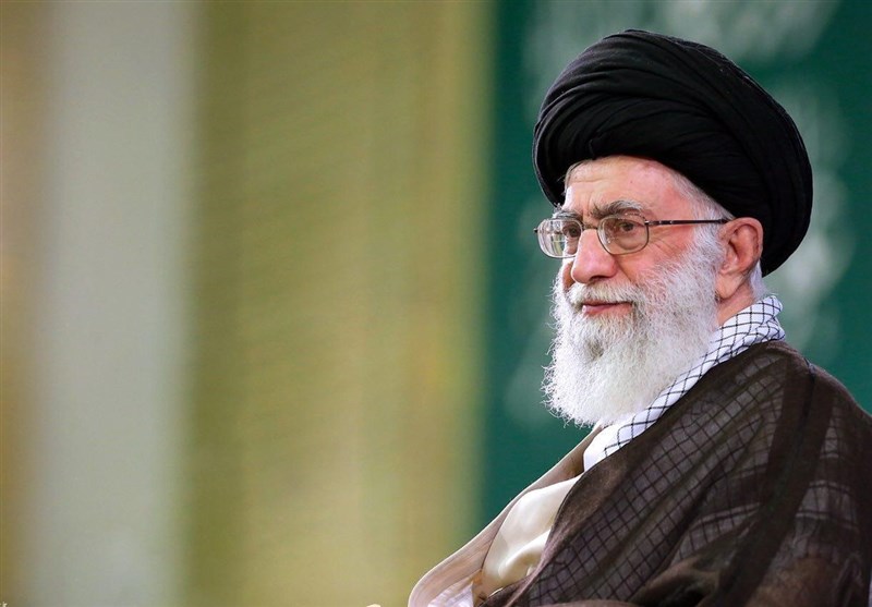 امام خامنه‌ای درگذشت حاج داود احمدی‌نژاد را تسلیت گفتند
