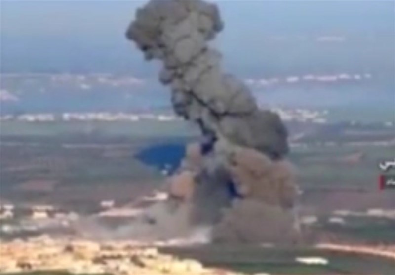 حمله انتحاری داعش به فرودگاه «دیرالزور»/درگیری‌های بسیار شدید در «البوکمال»