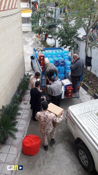 ارسال کمک‌های مردمی در لاهیجان برای مناطق زلزله‌زده / تصاویر