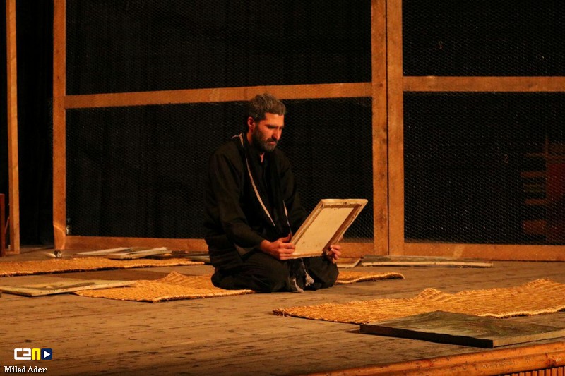 اجرای نمایش تئاتر روی نی‌بندی در آستانه اشرفیه / تصاویر