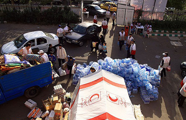 اولین محموله کمک‌های مردمی املش به زلزله‌زدگان صبح چهارشنبه ارسال می‌شود
