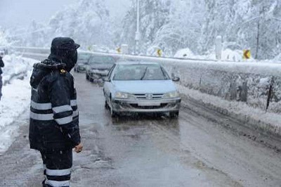 هشدار پلیس راهور درباره بارش برف و باران در جاده‌ها