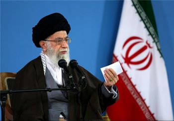 نماز جمعه به امامت رهبر معظم ایران در زمانی حساس