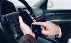 ممنوعیت استفاده از تلفن همراه در خودروی خاموش در فرانسه
