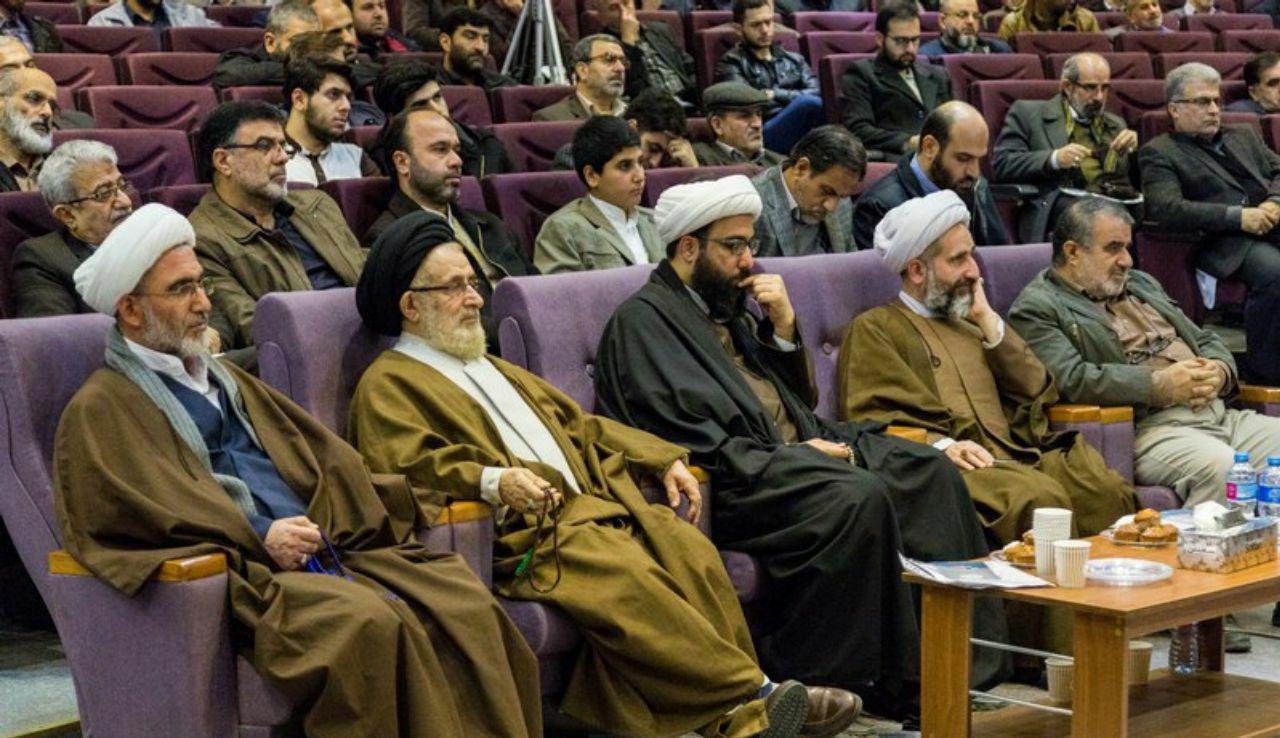 همایش تجلیل از پیشکسوتان انقلاب اسلامی در رشت + تصاویر