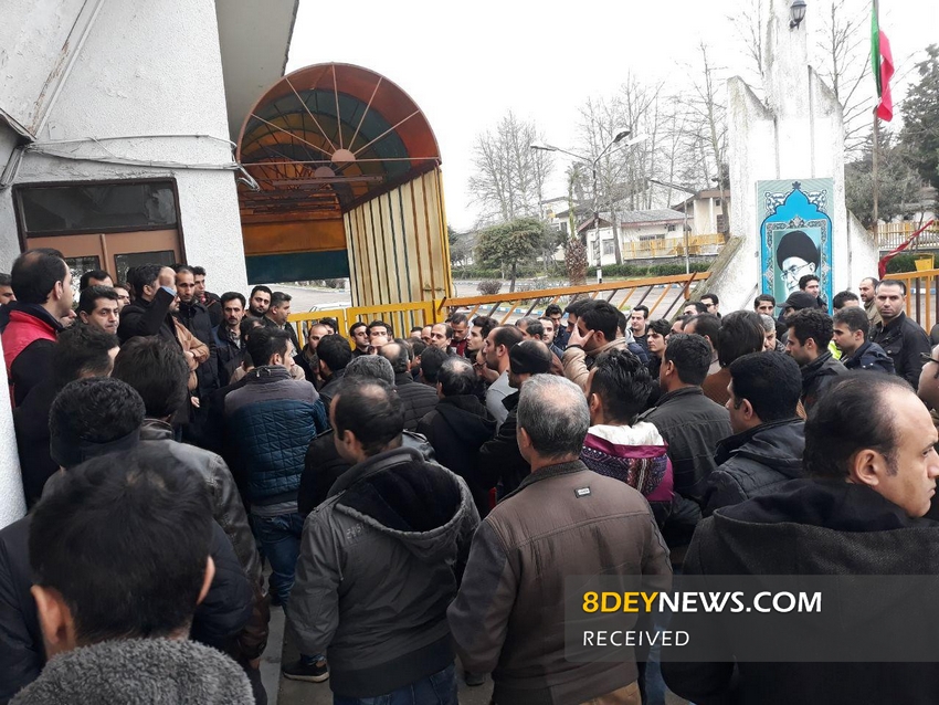 تجمع کارگران ایران پوپلین رشت به روز دوم رسید/ پرداخت ۳ ماه حقوق و بیمه از مطالبات کارگران است + تصاویر