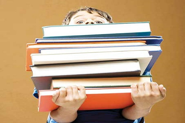 بسیاری از کتب کمک آموزشی مورد تایید آموزش و پرورش نیست