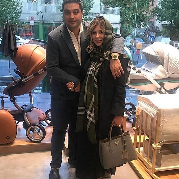 نیوشا ضیغمی و همسرش در حال خرید سیسمونی+عکس