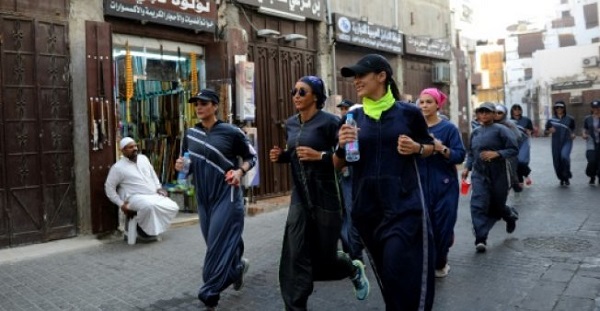 پوشش جالب زنان سعودی برای ورزش!