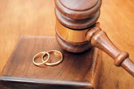 رکوردشکنی آمار طلاق در سال ۹۶/ فضای مجازی سرعت طلاق را افزایش داده است