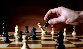 شطرنج باز ناشنوای گیلانی در رقابت های کشوری قهرمان شد + عکس