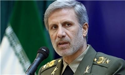 دشمنان قدرت دفاعی ایران را امتحان نکنند