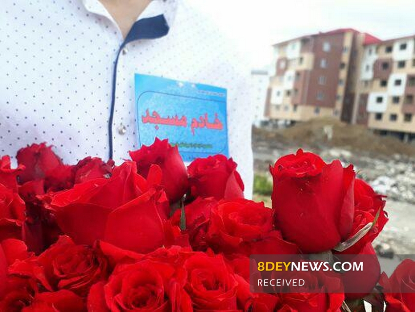 اجرای طرح مردمی “عطر خوش انتظار” با توزیع ۱۱۸۴ شاخه گل در مسکن مهر رشت