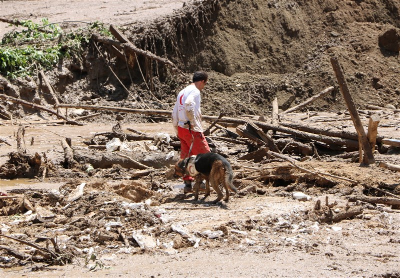  “گل و لای ۳ متری” علت کندی جست‌و‌جوی مفقودان سیل اشکورات رودسر است