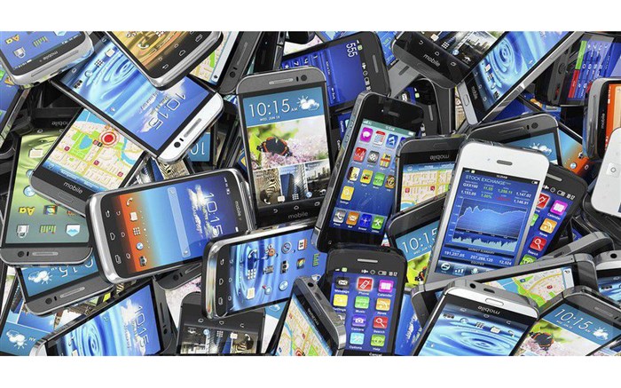 قاچاقچی تلفن همراه ۱.۵ میلیارد جریمه شد