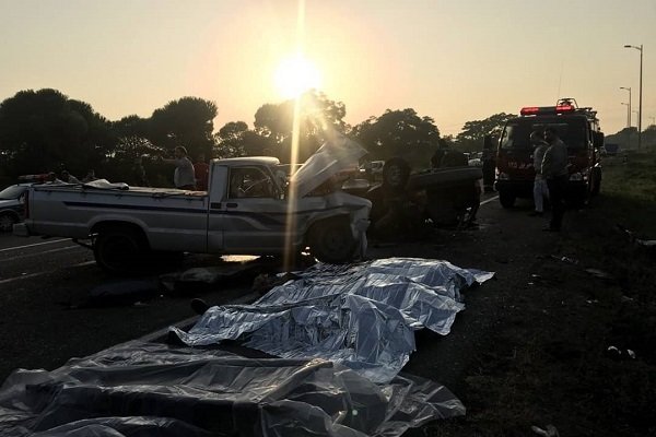 تصادف دو خودرو در انزلی ۳ کشته و ۳ مجروح برجای گذاشت