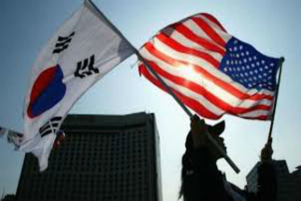رایزنی مقامات سئول با واشنگتن برای ادامه روابط تجاری کره – ایران