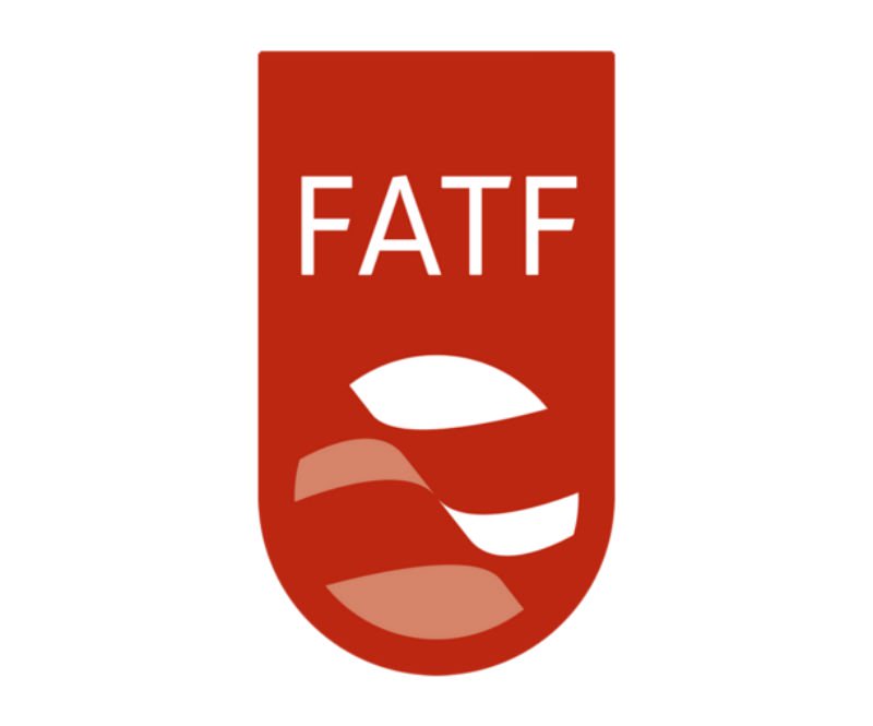 نامه ۷۵ نماینده مجلس به آملی لاریجانی: اجرای الزامات FATF عامل گرانی‌ها و سخت شدن معیشت مردم است