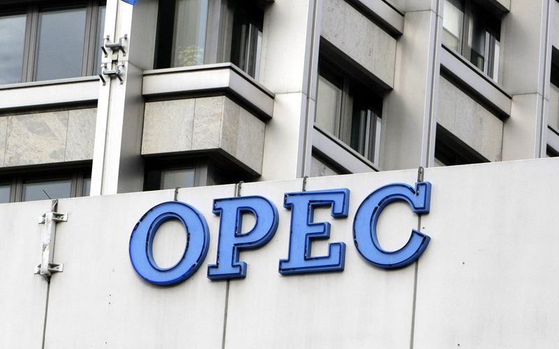 چالش اوپک و هم‌پیمانانش برای جبران کمبود عرضه نفت ایران
