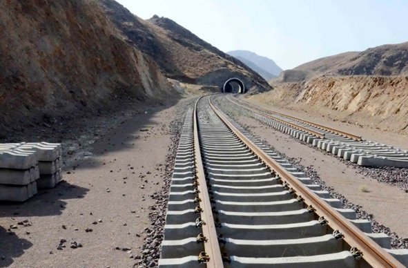 راه آهن قزوین-رشت ۲ ماه دیگر به بهره‌برداری می‌رسد