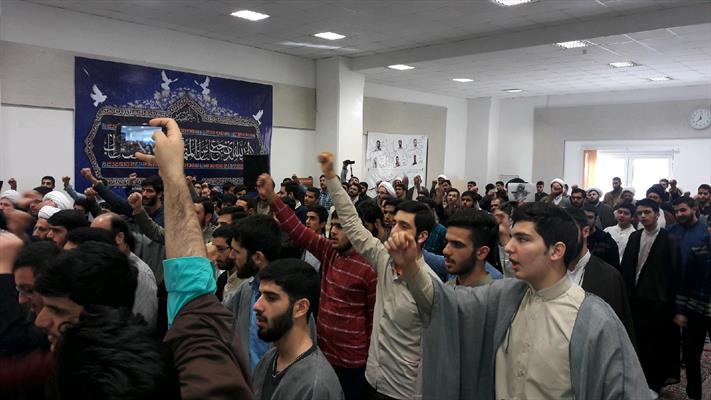 تجمع طلاب و روحانیون گیلان در حمایت از مظلومان یمن+تصاویر 