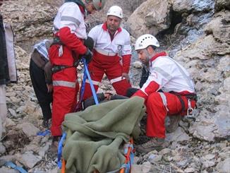 نجات جان کوهنوردان گمشده در کوهستان آبشار لاتون آستارا
