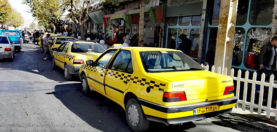 رانندگان تاکسی کلانشهر رشت زبان انگلیسی می آموزند