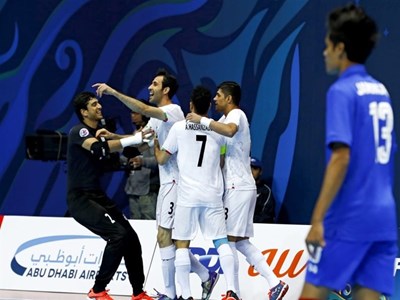 صعود تیم ملی فوتسال ایران به رده پنجم جهان + عکس