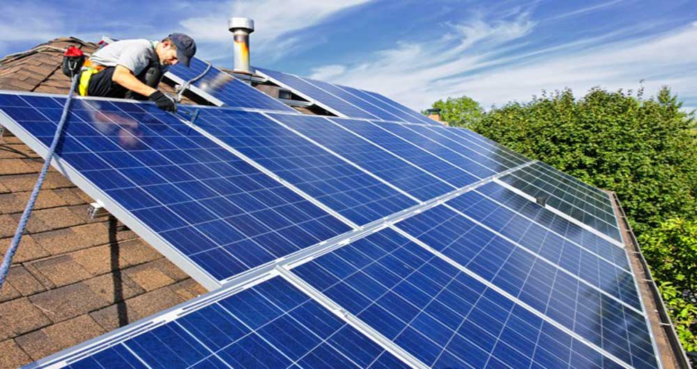 نصب پنل خورشیدی برای برق رسانی به ۳ روستای گیلان