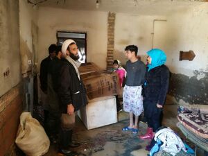 نوعروس آق‌قلایی جهیزیه خود را به سیل‌زدگان اهدا کرد