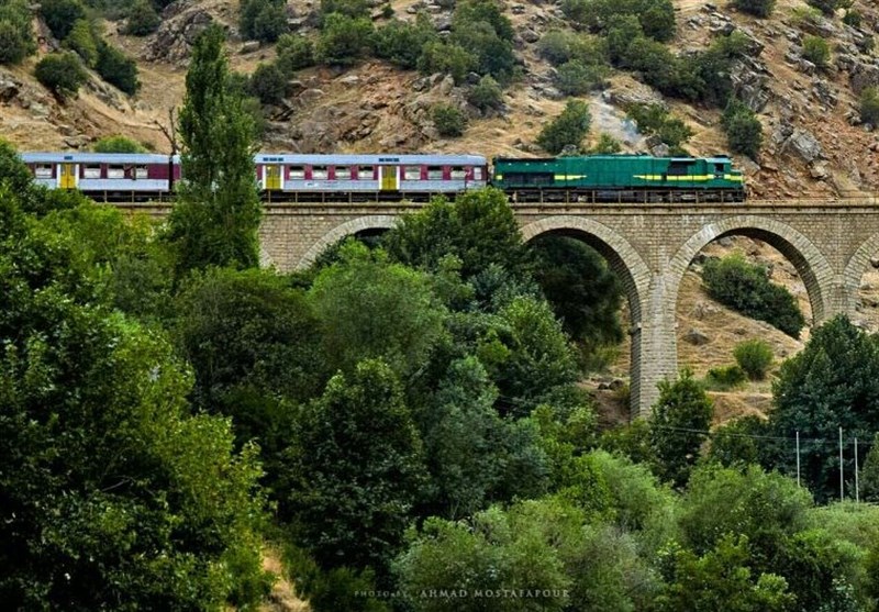 نخستین قطار گردشگری ریلی گیلان در راه است