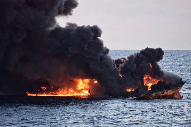 جزئیات حادثه برای ۲ نفت کش در دریای عمان