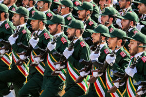 محبوبیت سپاه در بین مردم ایران بیشتر شده است