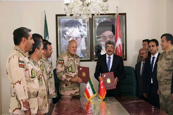 امضای تفاهم نامه همکاری مرزی بین ایران و ترکیه