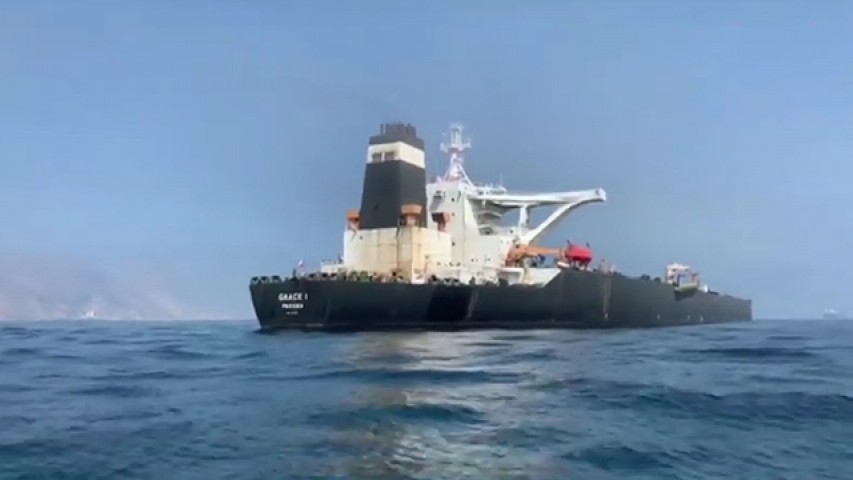 نقص فنی نفتکش ایرانی «هلم» در دریای سرخ/ شناور از لحاظ ایمنی در شرایط پایدار است