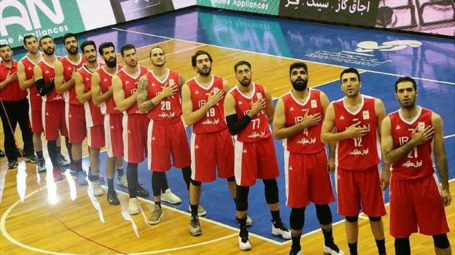 تیم‌ملی بسکتبال ایران برابر لهستان شکست خورد